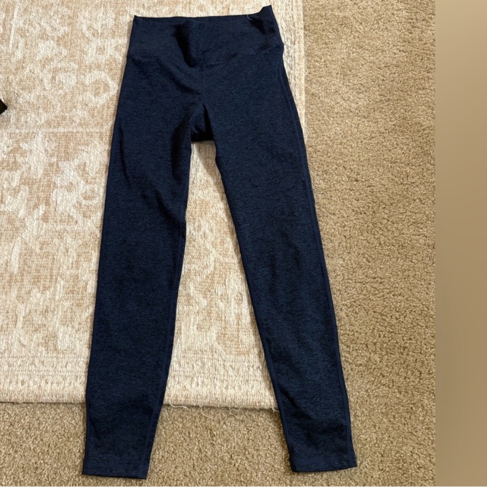 Vuori Navy Blue High-Rise Leggings